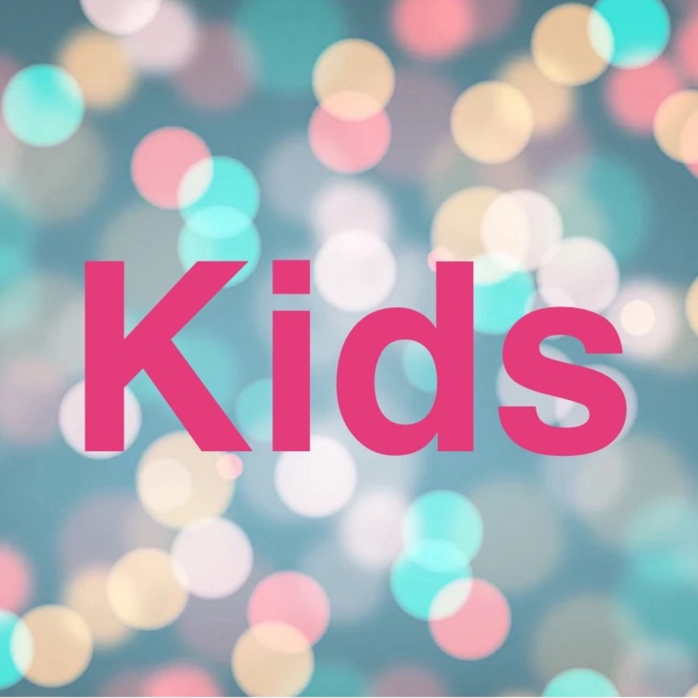 Kids clothing